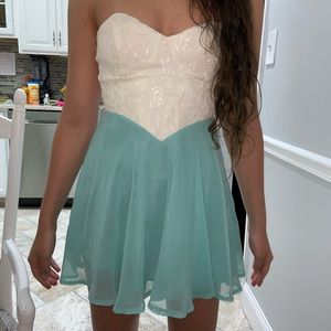 Xenia boutique strapless dress